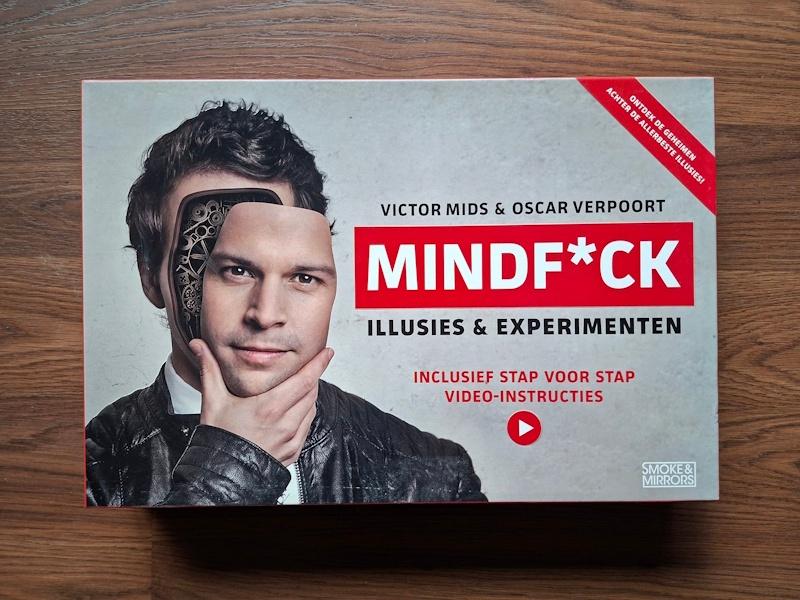 Mindf*ck illusies en experimenten, Vijf spelers of meer, Ophalen, Nieuw, Smoke & Mirrors