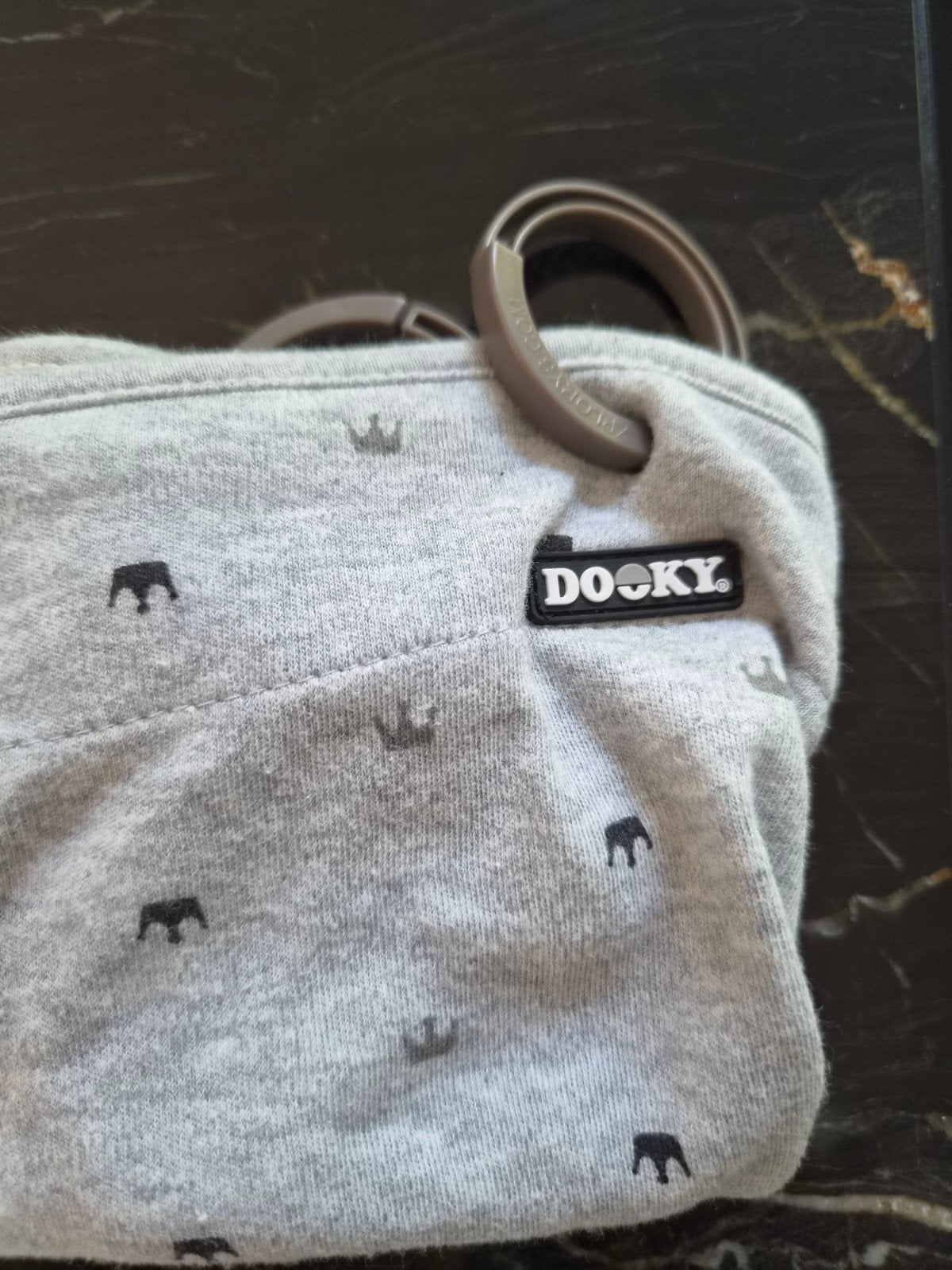 Dooky cover voor kinderwagen - Grijs met kroontjes, Ophalen of Verzenden, Zo goed als nieuw, Kinderwagen, Overige merken