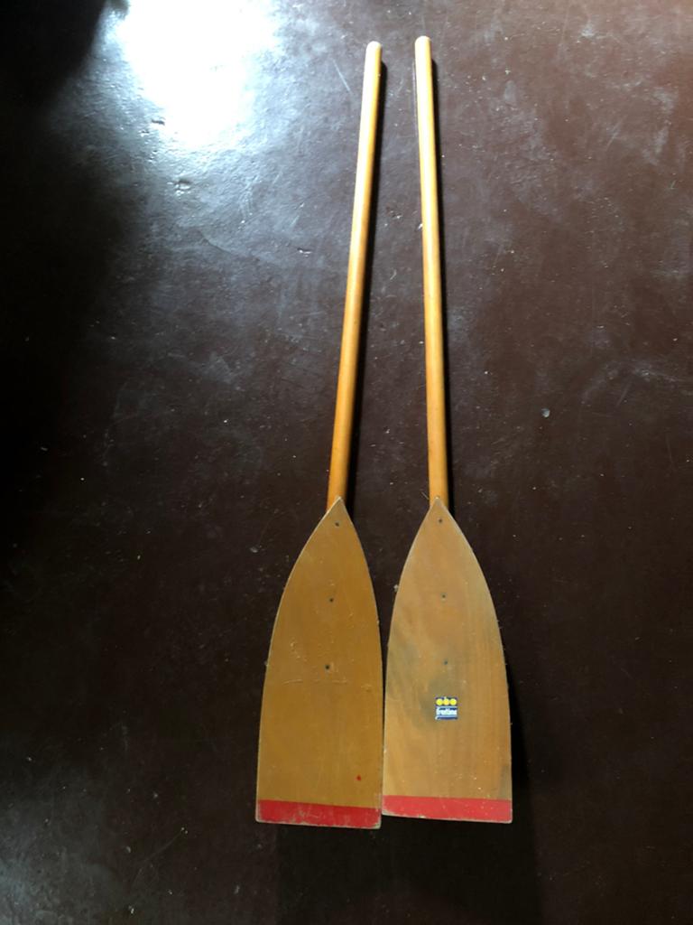 2 houten peddels, Ophalen of Verzenden