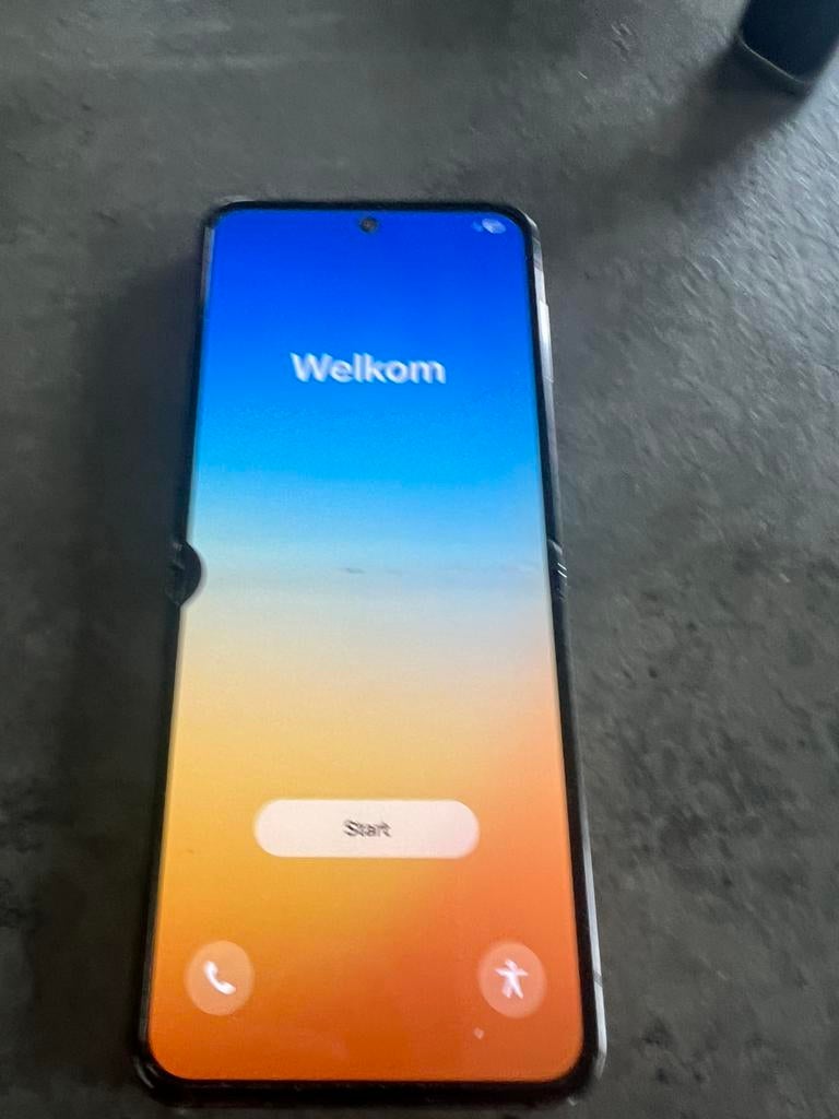 Samsung flip 5 defect, Telecommunicatie, Mobiele telefoons | Samsung, Ophalen, Zwart, Zo goed als nieuw, 128 GB