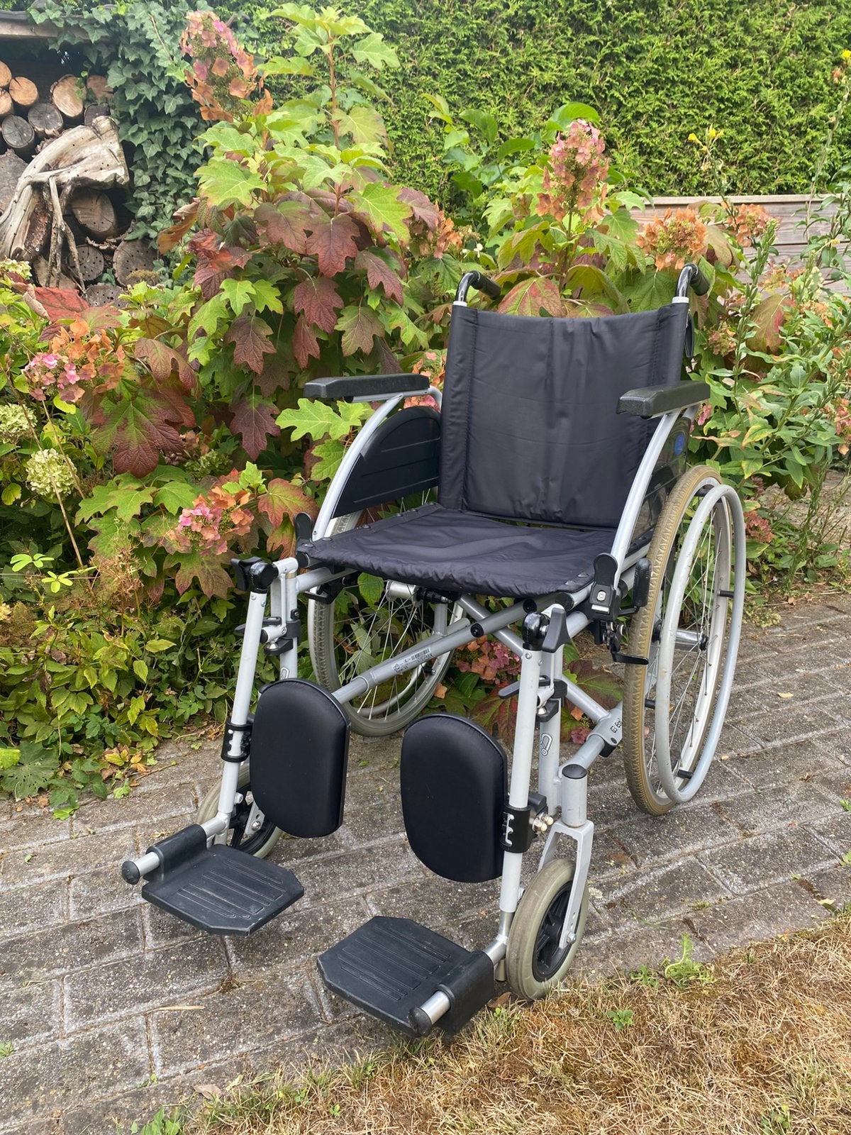 Inklapbare nette rolstoel, Diversen, Ophalen of Verzenden, Inklapbaar, Zo goed als nieuw, Duwrolstoel