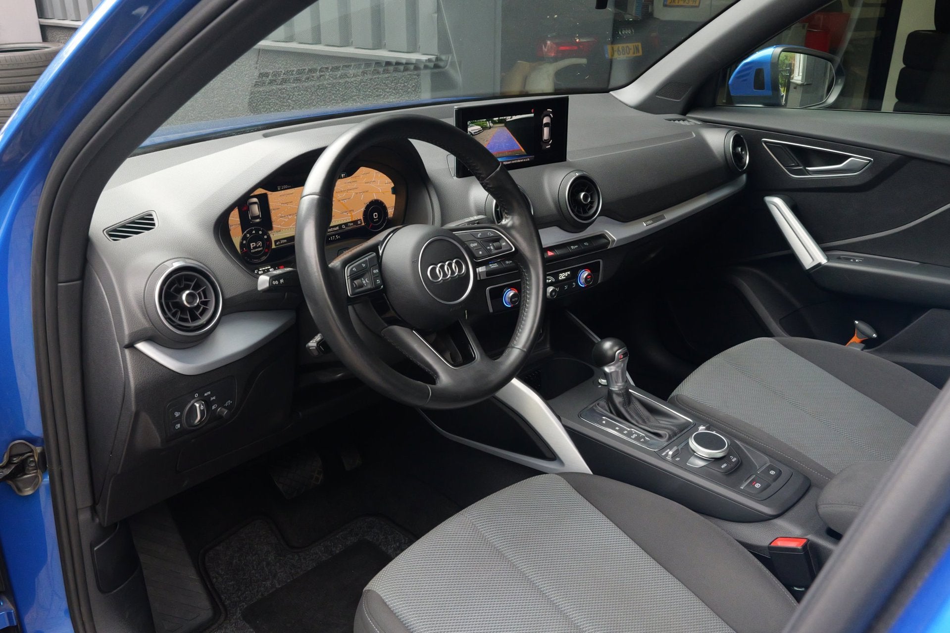 Audi Q2 1.4 TFSI CoD|Origineel NL| Panorama,|DSG|Side-assist, Stof, Gebruikt, 4 cilinders, 150 pk