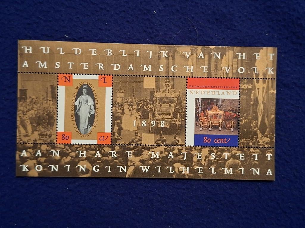 Blokje "100 jaar inhuldiging en gouden koets" uit 1998, Postzegels en Munten, Postzegels | Nederland, Ophalen of Verzenden, Na 1940