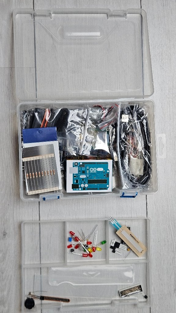 Arduino Uno starterkit in opbergbox, Ophalen of Verzenden, Nieuw