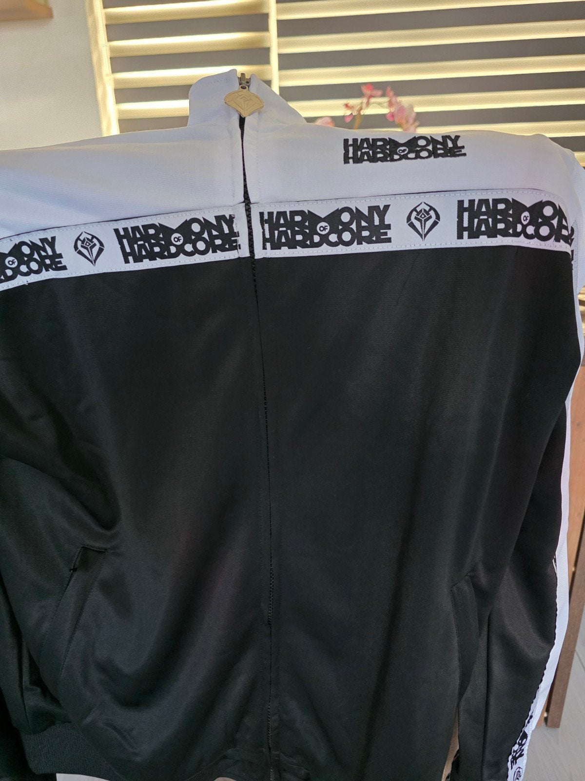 Harmony of Hardcore Trainingsjack Zwart/Wit, Maat 52/54 (L), Harmony of Hardcore, Zwart, Nieuw