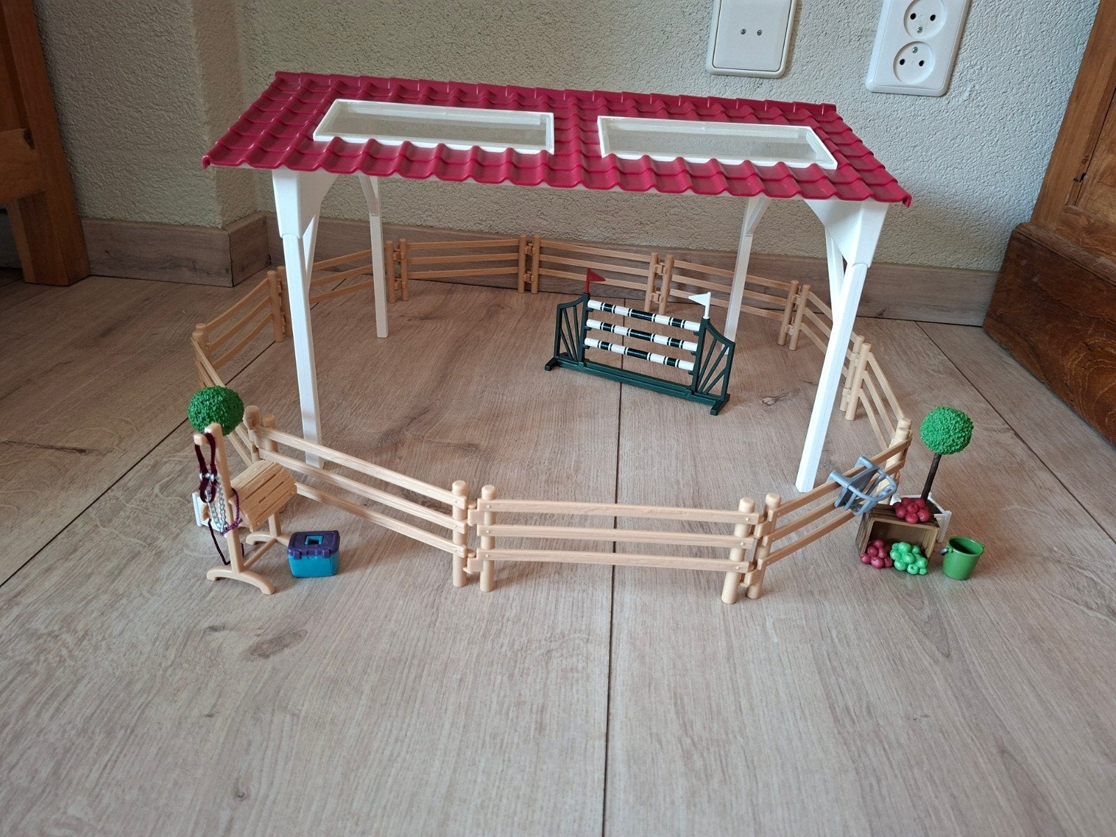 Schleich rijbak met benodigdheden, Ophalen, Zo goed als nieuw