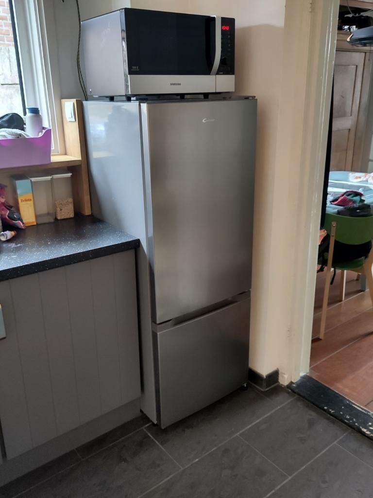 Candy koel-vriescombinatie, Witgoed en Apparatuur, Koelkasten en IJskasten, Ophalen, 200 liter of meer, Met aparte vriezer, 160 cm of meer