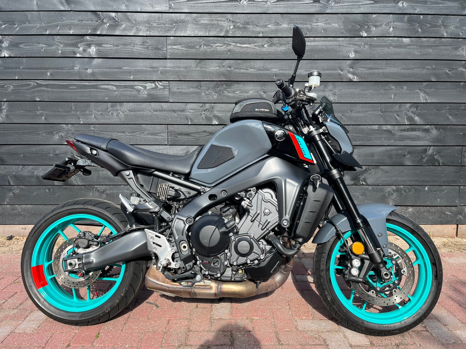 Yamaha MT-09 2022 | Cyan Storm | 9.170 km | 1e eigenaar, Traction Control, Nieuw, Particulier, Meer dan 35 kW