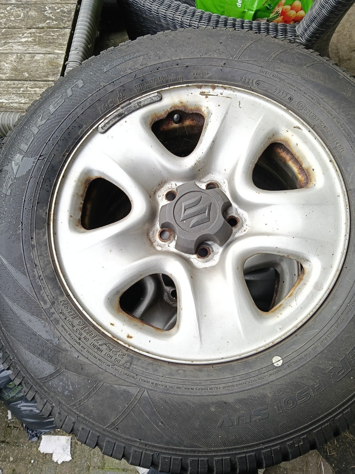 Falken HS01 SUV Winterbanden met Velgen 225/70R16, Auto-onderdelen, Gebruikt, 16 inch, Banden en Velgen, Terreinwagen
