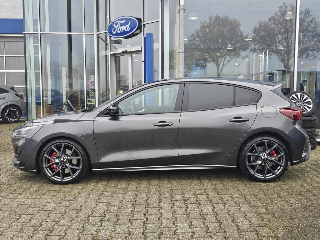 Ford Focus 2.3 EcoBoost ST-X | 280pk Automaat! | Winter Pack, Auto's, Stof, Gebruikt, 4 cilinders, 1436 kg