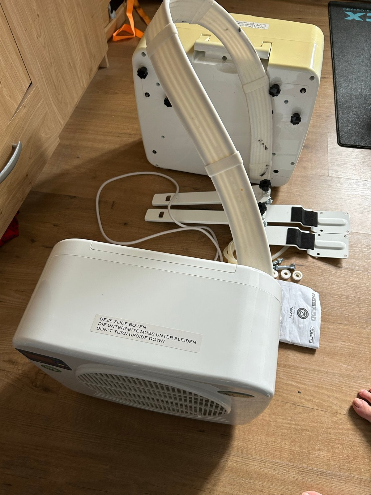 Eurom AC2401 Caravan Airco - Draagbare Airconditioning, Ophalen, Minder dan 60 m³, 2 snelheden, Timer