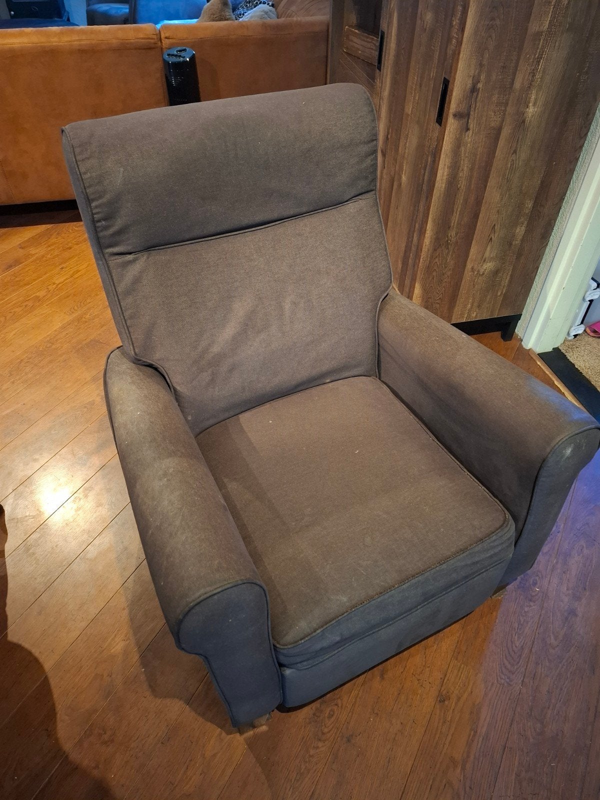 Comfortabele relaxfauteuil met voetensteun, Modern, Comfortabel, Gebruikt, 75 tot 100 cm, Ophalen of Verzenden