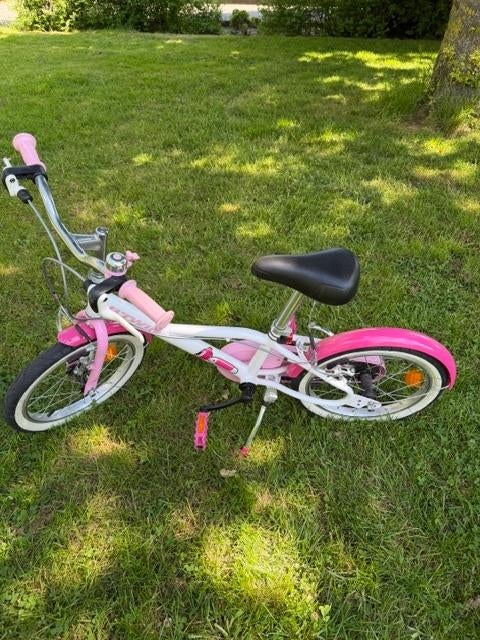 BTWIN Girl 500 kinderfiets 16 inch – nette staat, Fietsen en Brommers, Fietsen | Meisjes, Ophalen, Gebruikt, Velgrem, Handrem