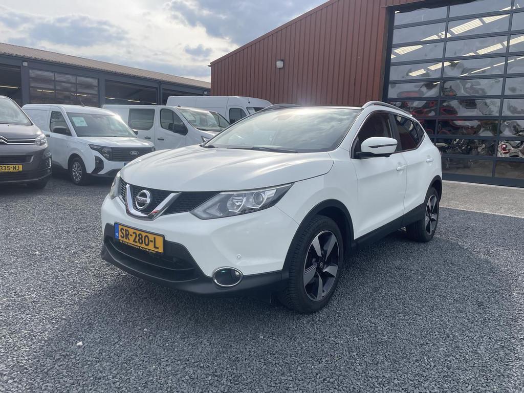 Nissan QASHQAI 1.2 DIG-T N-CONNECTA EDITION (bj 2015), Auto's, Stof, Gebruikt, Met garantie (alle), 116 pk