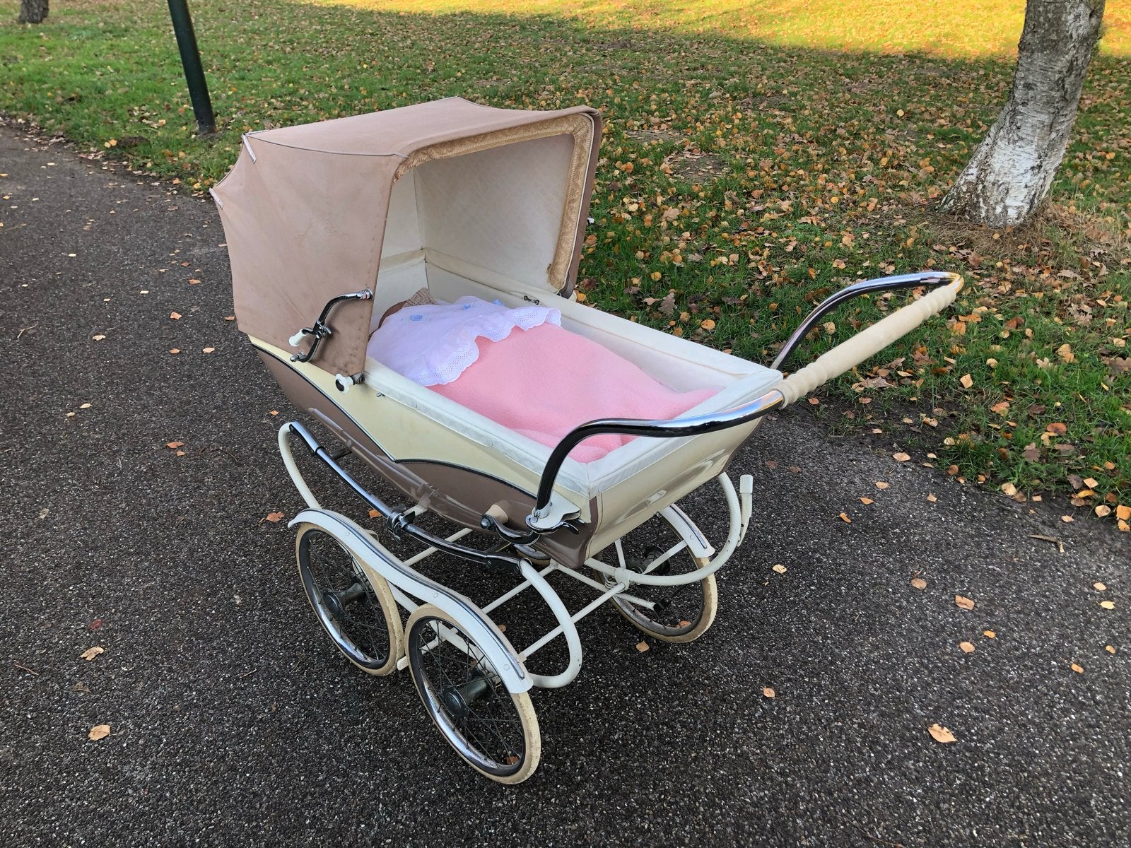 Vintage Silver Cross kinderwagen - 65 jaar oud, Gebruikt, Met reiswieg, Ophalen, Kinderwagen