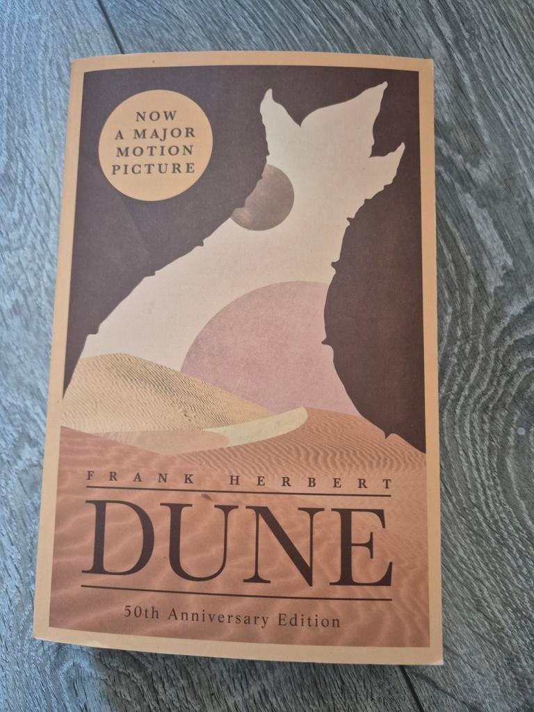 Dune - Frank Herbert (50th Anniversary Edition), Ophalen of Verzenden, Zo goed als nieuw, Frank Herbert