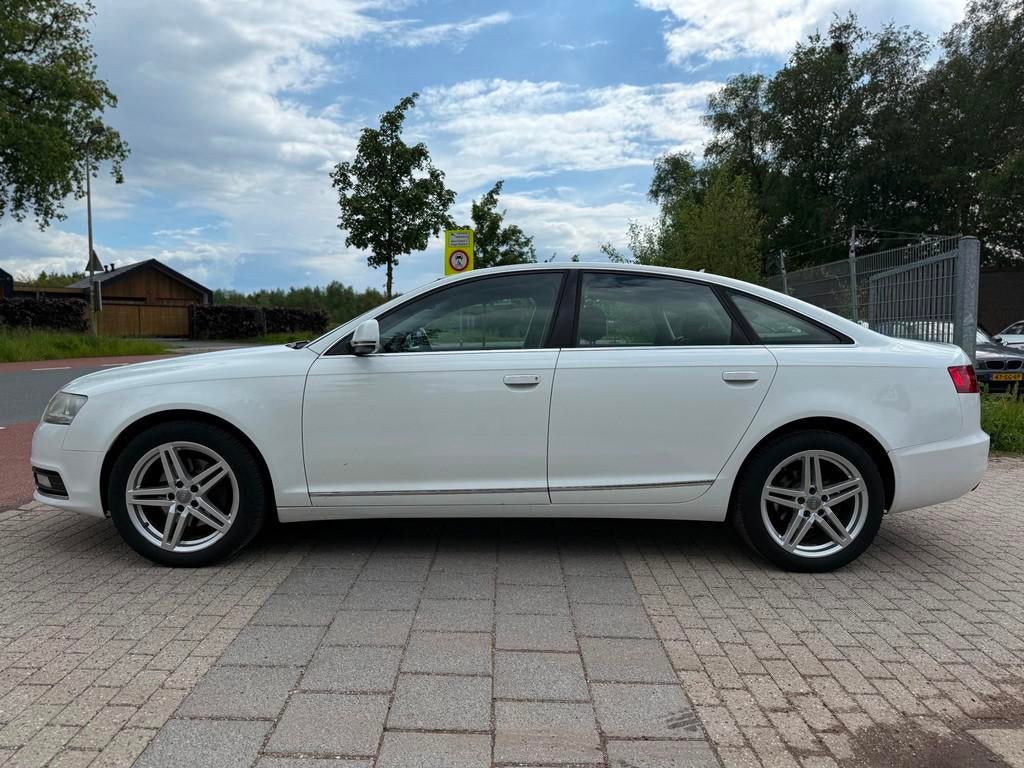 Audi A6 Limousine 2.8 FSI quattro Pro Line S Automaat PDC, Auto's, Automaat, Euro 5, Gebruikt, 1670 kg