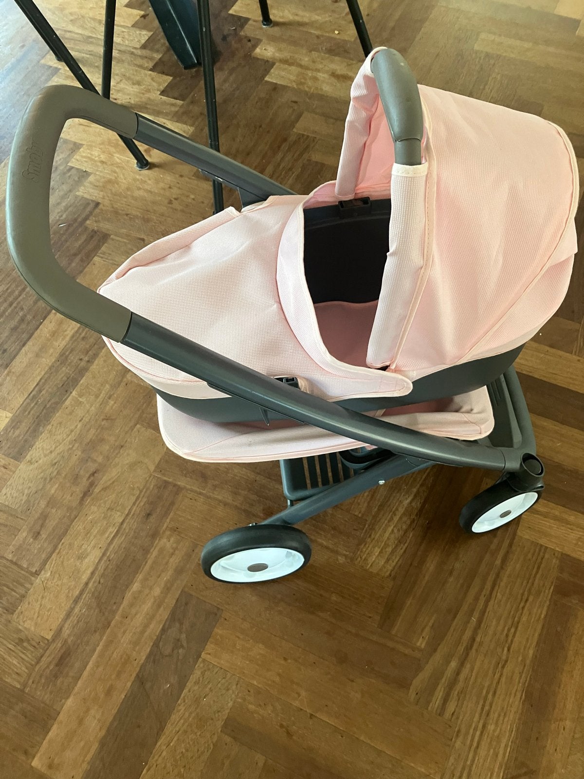 Smoby Quinny 3 in 1 poppenwagen met reiswieg en zitje - Roze, Gebruikt, Combiwagen, Met reiswieg, Quinny