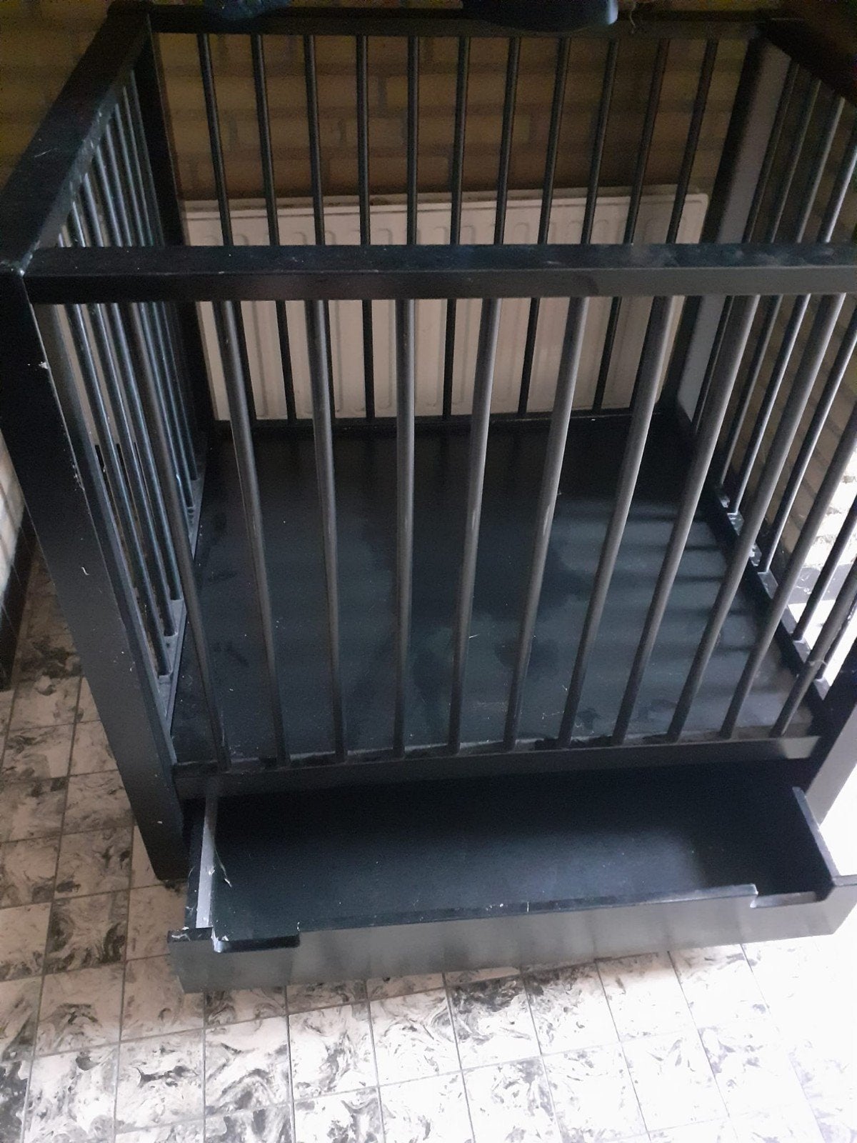 Stevige zwarte kinderbox met lade, Kinderen en Baby's, Ophalen, Gebruikt, Rechthoekig, Lade