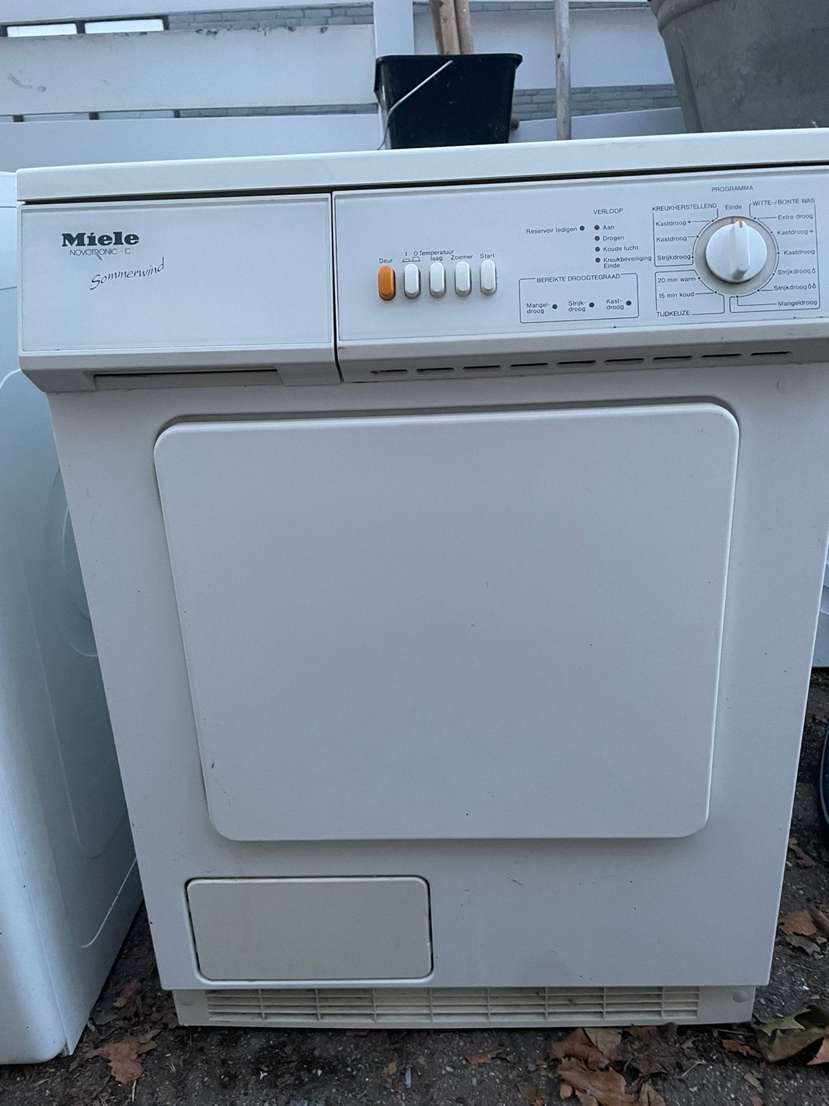 Miele novotronic T442C Condensdroger, Ophalen, Gebruikt, 4 tot 6 kg, Anti-kreukfase
