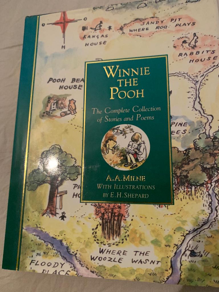 Winnie the Pooh the complete collection of stories and poems, Ophalen of Verzenden, Nieuw, A.A. Milne