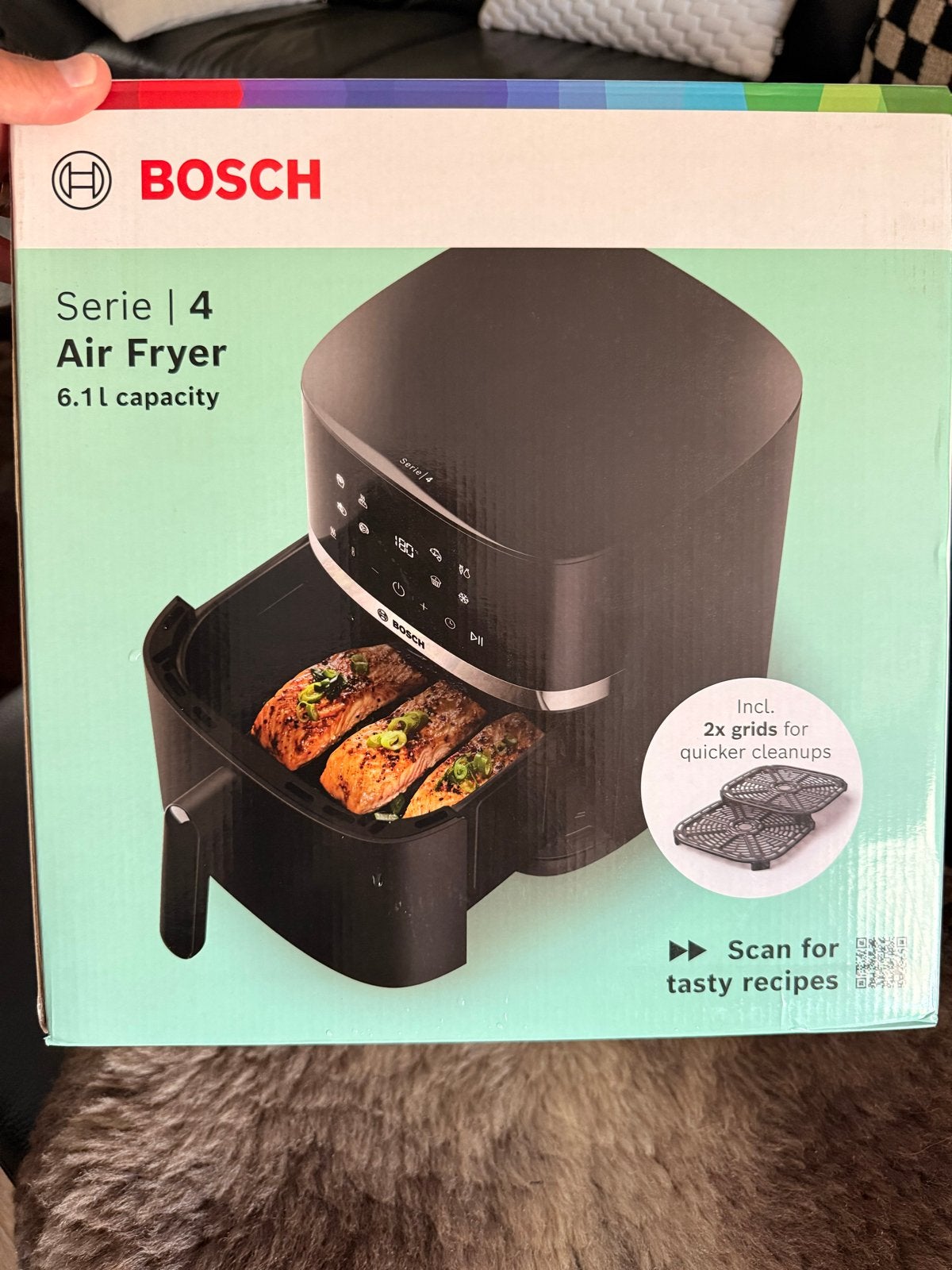 Nieuwe Bosch Serie 4 Air Fryer - 6.1L Airfryer mafs2462b, Ophalen of Verzenden, Nieuw, Airfryer XL, 1500 gram of meer