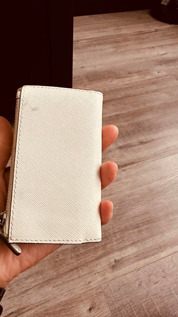 Sleutelhang met vakje voor papiergeld, Ophalen of Verzenden, Gebruikt, Wit, Overige merken