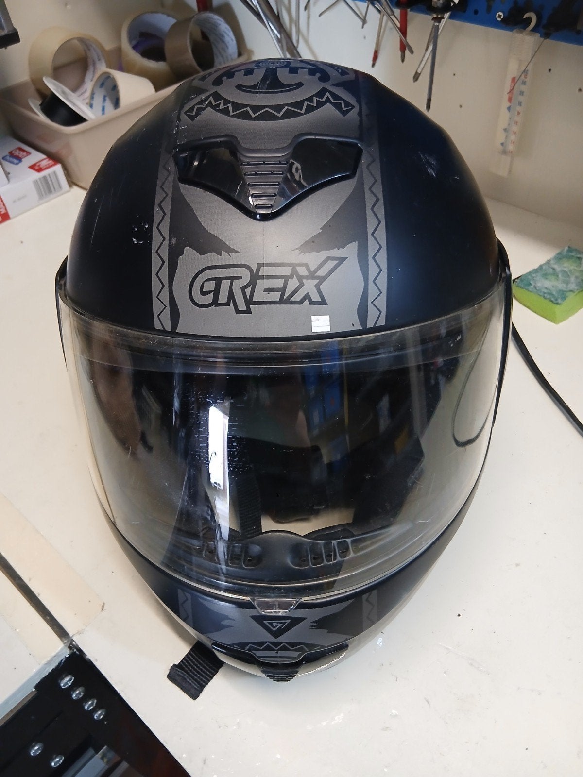 GREX brommer helm - Zwart met tribal print, Ophalen of Verzenden, Tweedehands, Integraalhelm, Overige merken
