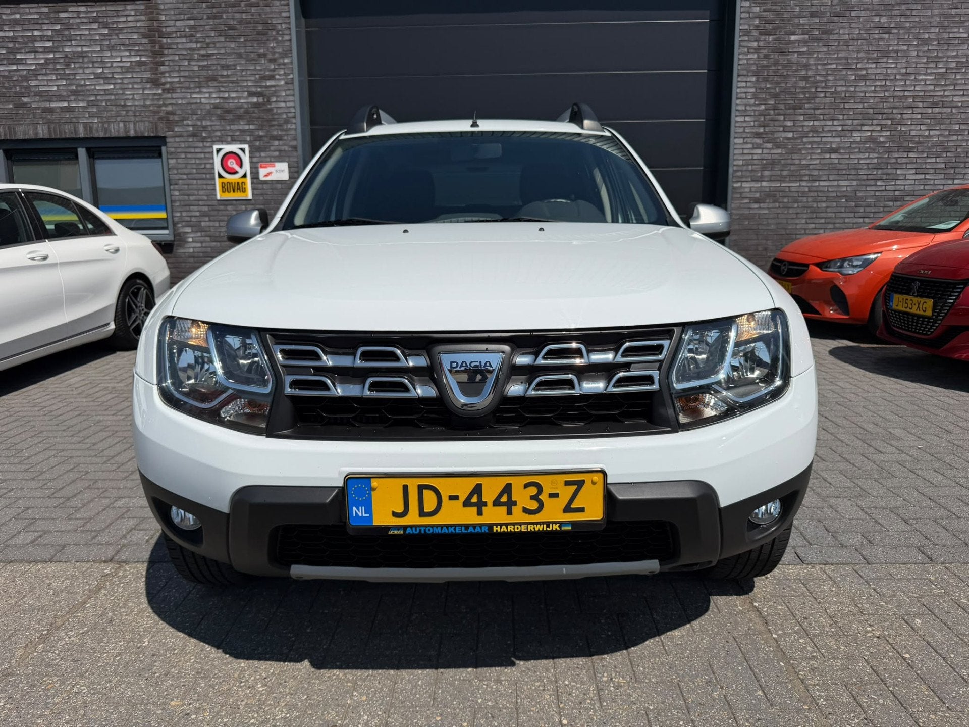 Dacia Duster 1.2 TCe 4x2 10th Anniversary | 2E EIGENAAR | 3/, Auto's, Voorwielaandrijving, Stof, Gebruikt, Euro 6