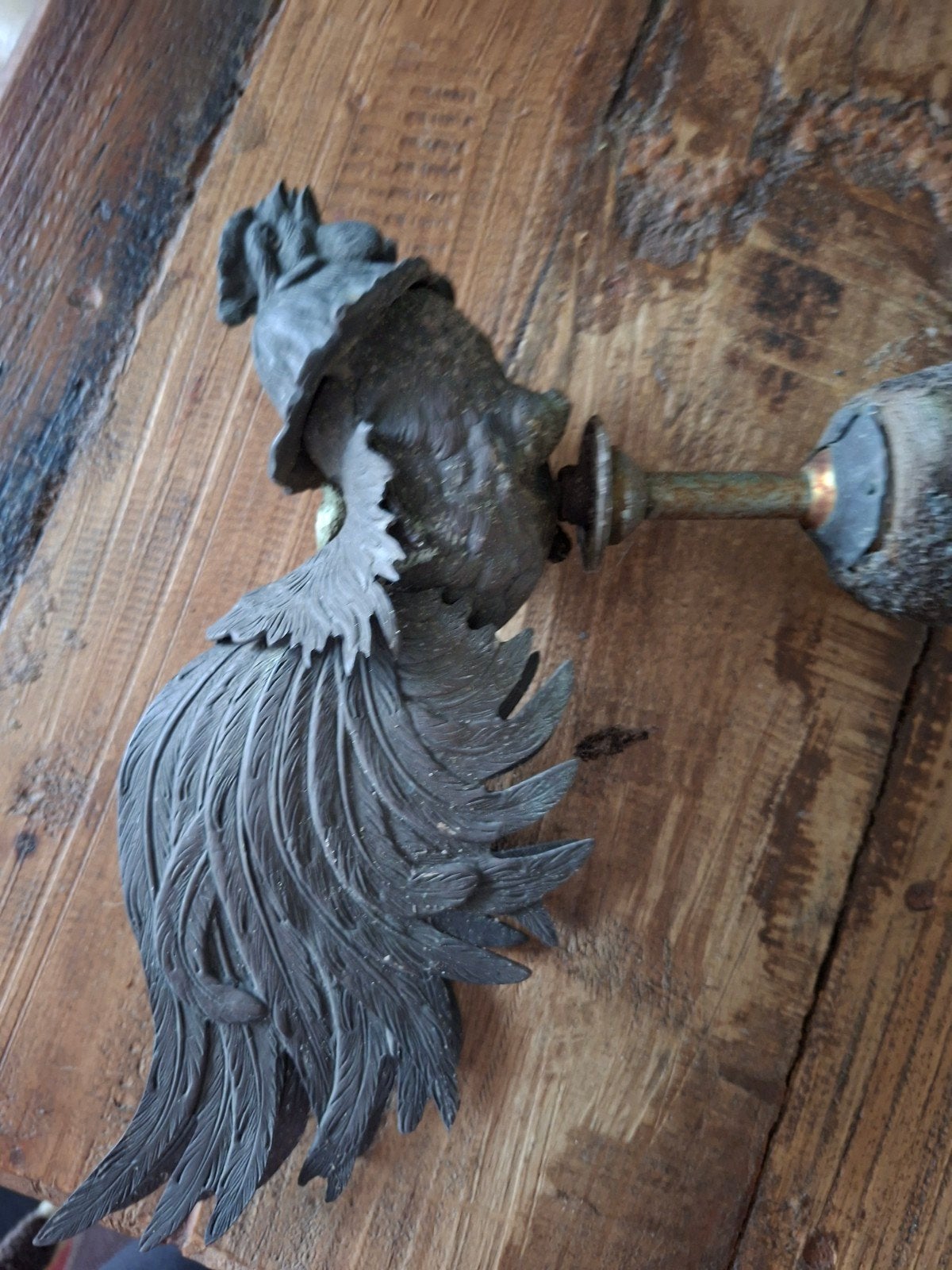 Prachtige grote brocante vogelkooi op voet, Ophalen, Gebruikt, Metaal, Dierenbeeld