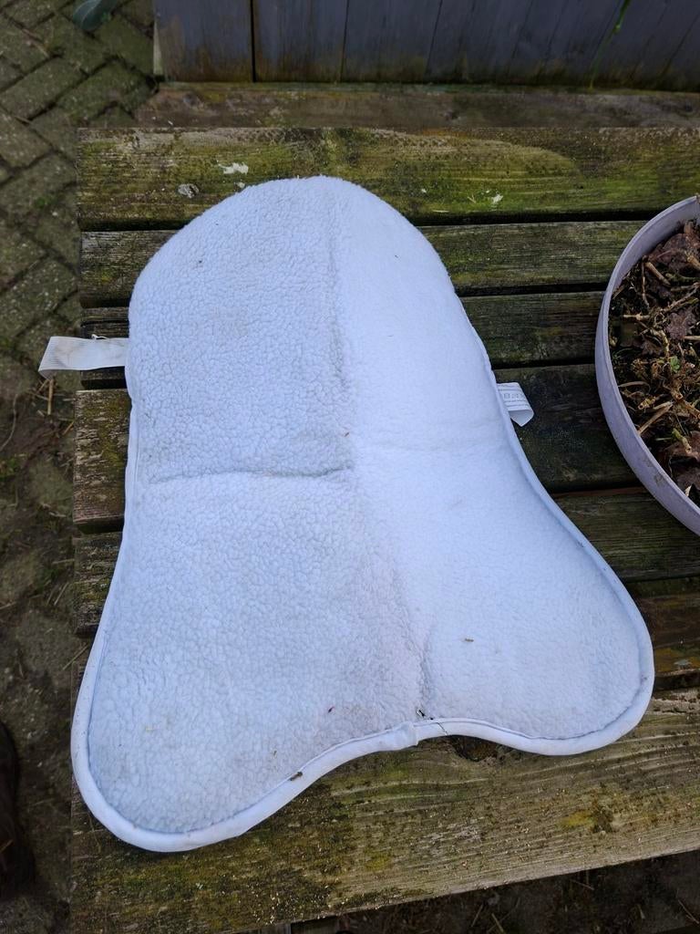 Zadel bontje, Dieren en Toebehoren, Paarden en Pony's | Dekens en Dekjes, Ophalen of Verzenden, Zo goed als nieuw