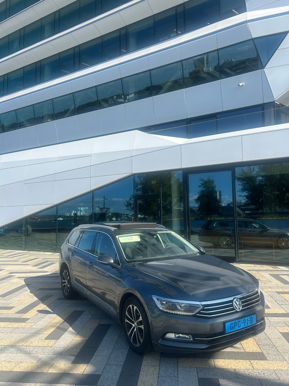 Volkswagen Passat 2.0 TDI 110KW Variant DSG 2016 Grijs, 1441 kg, 4 cilinders, 2000 kg, Stationwagon