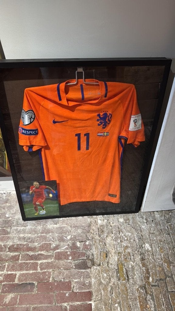 Voetbalshirt Arjen Robben, Ophalen, Shirt