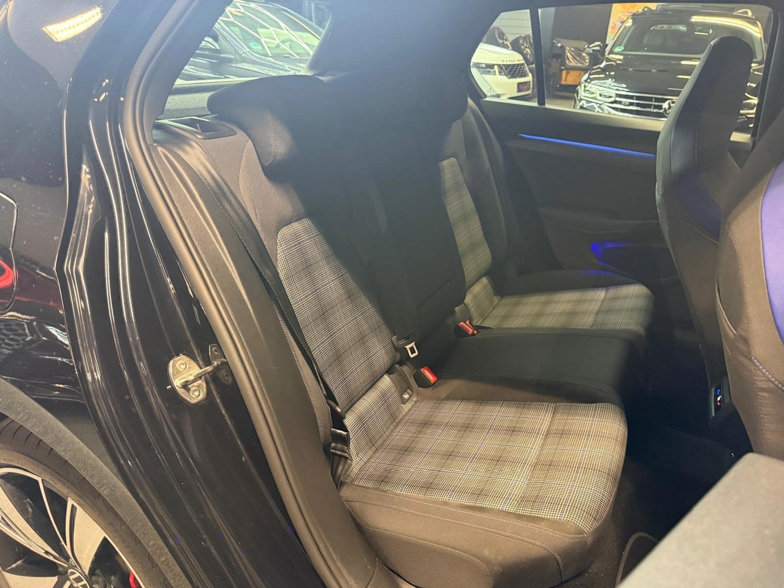 Volkswagen Golf 1.4 Ehybrid GTE 245 PK|Pano|Sfeer|Navi|Carpl, 12 maanden, Stof, Gebruikt, Euro 6