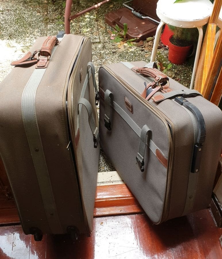 2 Reiskoffer set merk Traffic, goede staat, wielen, Sieraden, Tassen en Uiterlijk, Koffers, Gebruikt, Hard kunststof, 70 cm of meer
