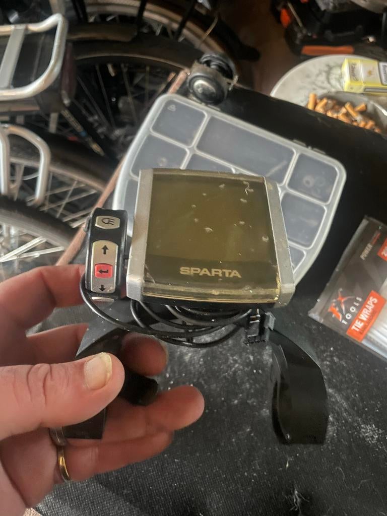 Sparta Fietscomputer Compleet, Fietsen en Brommers, Fietsaccessoires | Fietscomputers, Ophalen of Verzenden, Gebruikt