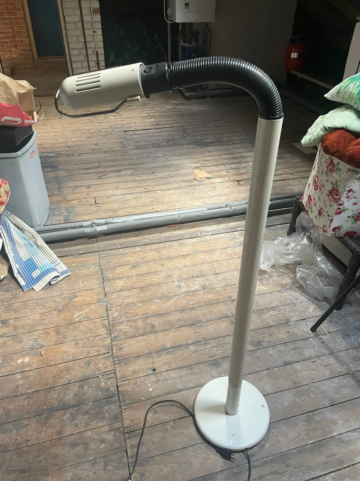 Targets sankey e. Bellini design elbow lamp uit 1960, Ophalen