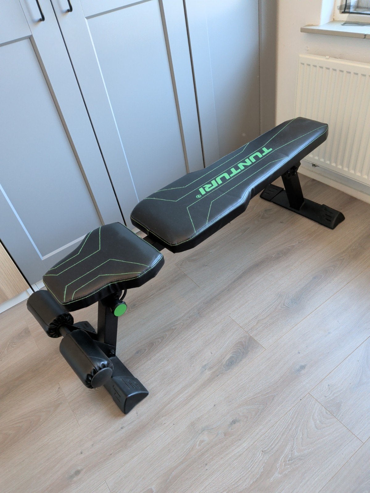 Tunturi halterbank - Inklapbaar - Zo goed als nieuw, Sport en Fitness, Fitnessapparatuur, Ophalen