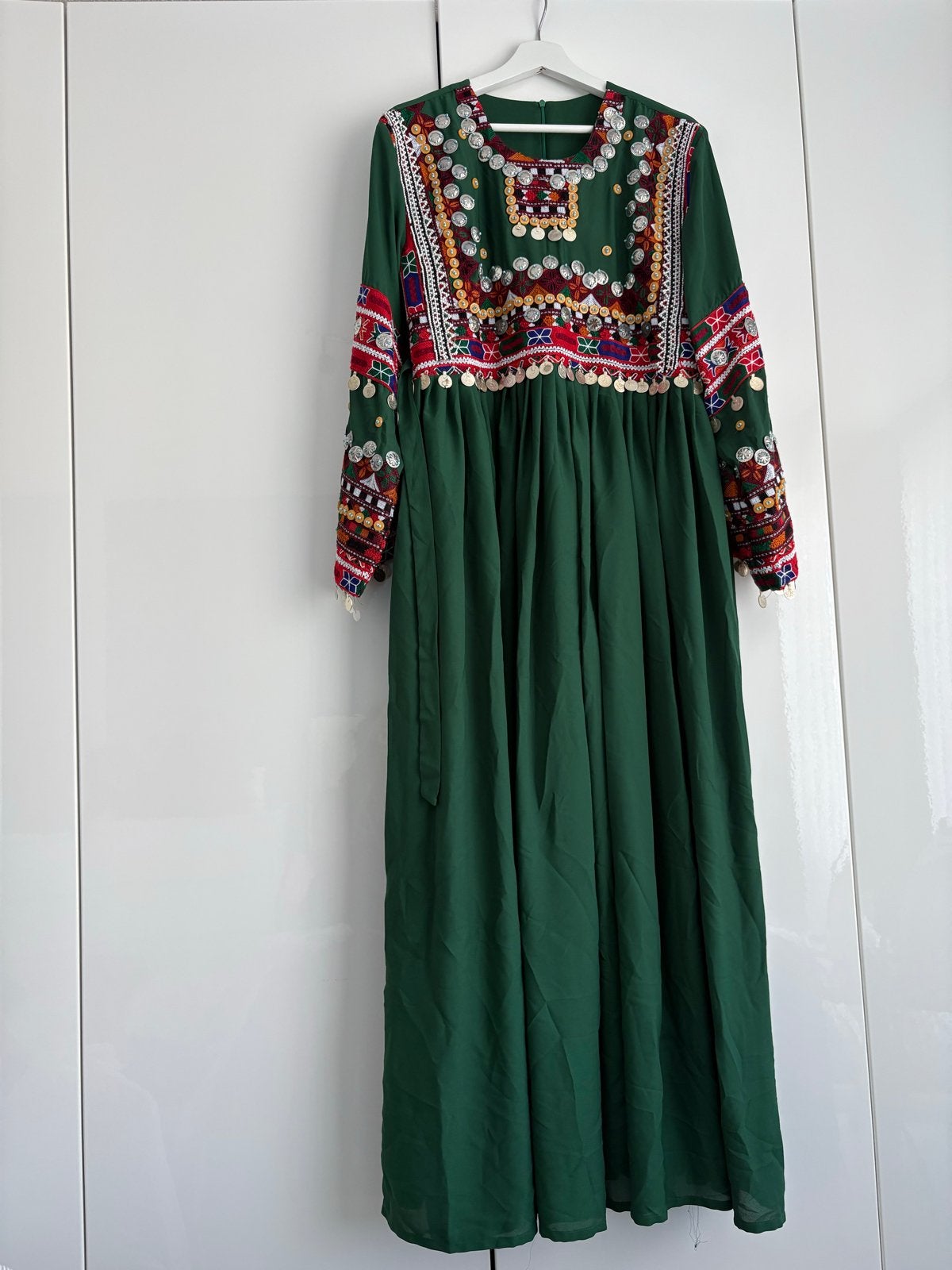 Traditionele Afghaanse jurk met sjaal en shalwar (S/M), Kleding | Dames, Jurken, Maat 38/40 (M), Ophalen of Verzenden, Zo goed als nieuw