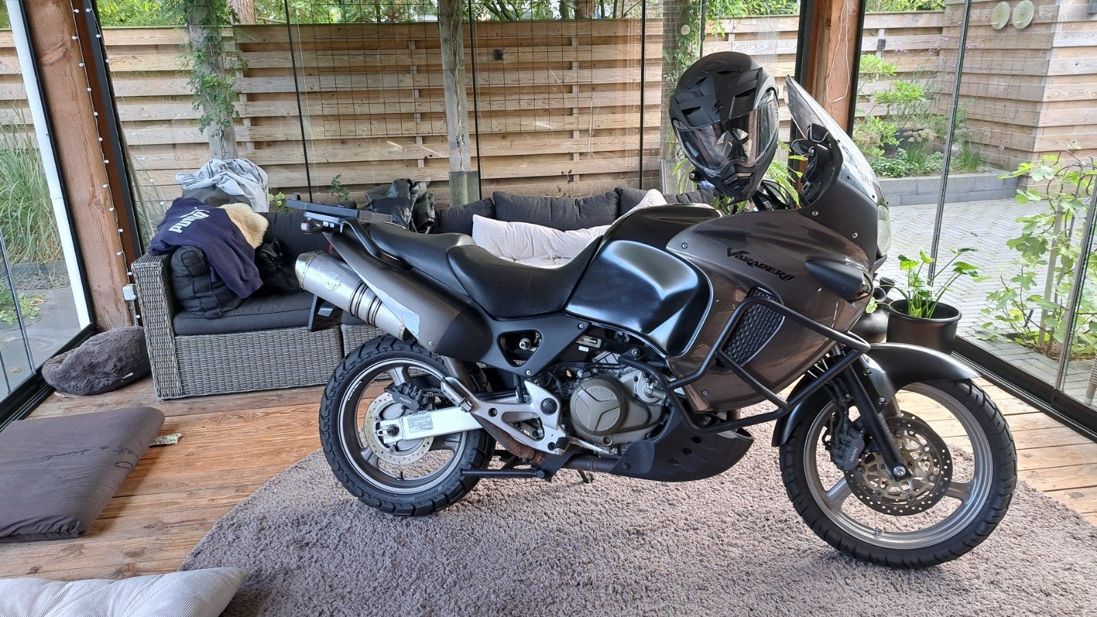 Honda Varadero SD01 1000 XL, 2 cilinders, Sportuitlaat, Gebruikt, Particulier