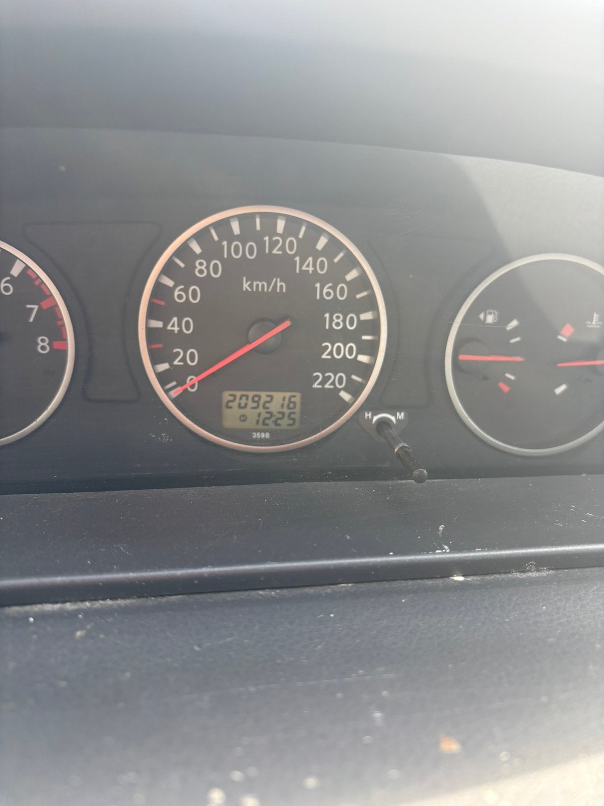 Foto 5 van Nissan X-Trail 2.0 2WD 140PK 2006 Grijs