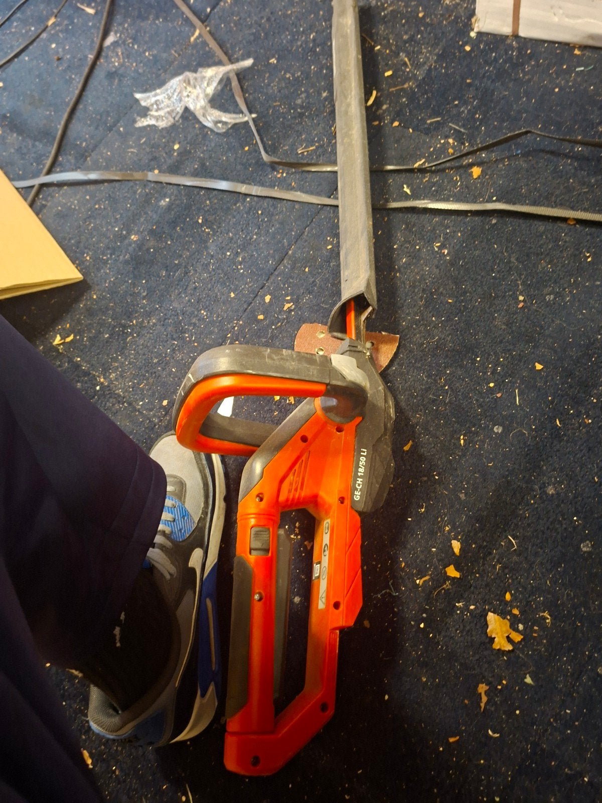 Black+Decker grastrimmer en heggenschaar set, Gebruikt, Black+Decker, Ophalen of Verzenden, 30 tot 50 cm