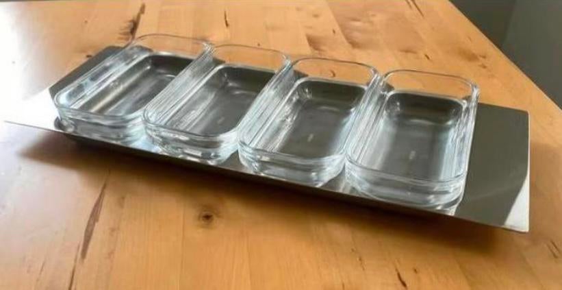 Serveerschaal Alessi met 4 glazen bakjes ZGAN, Overige materialen, Ophalen of Verzenden, Overige stijlen, Schaal of Schalen