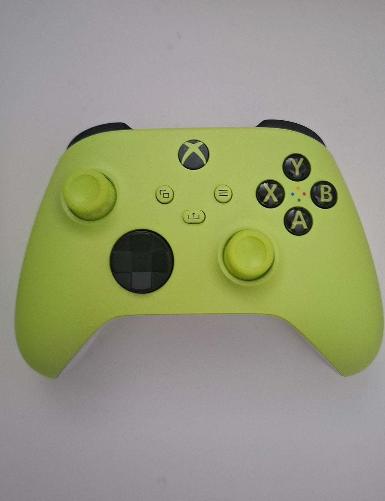 Xbox Wireless Controller Electric Volt, Ophalen of Verzenden, Zo goed als nieuw, Controller, Xbox Original