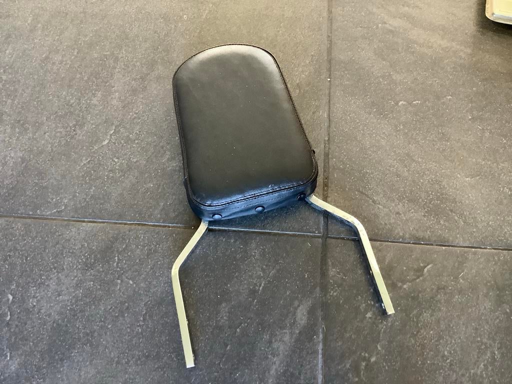 Zwarte motorfiets rugleuning/sissybar kussen.Nu €35,- (B19), Verzenden