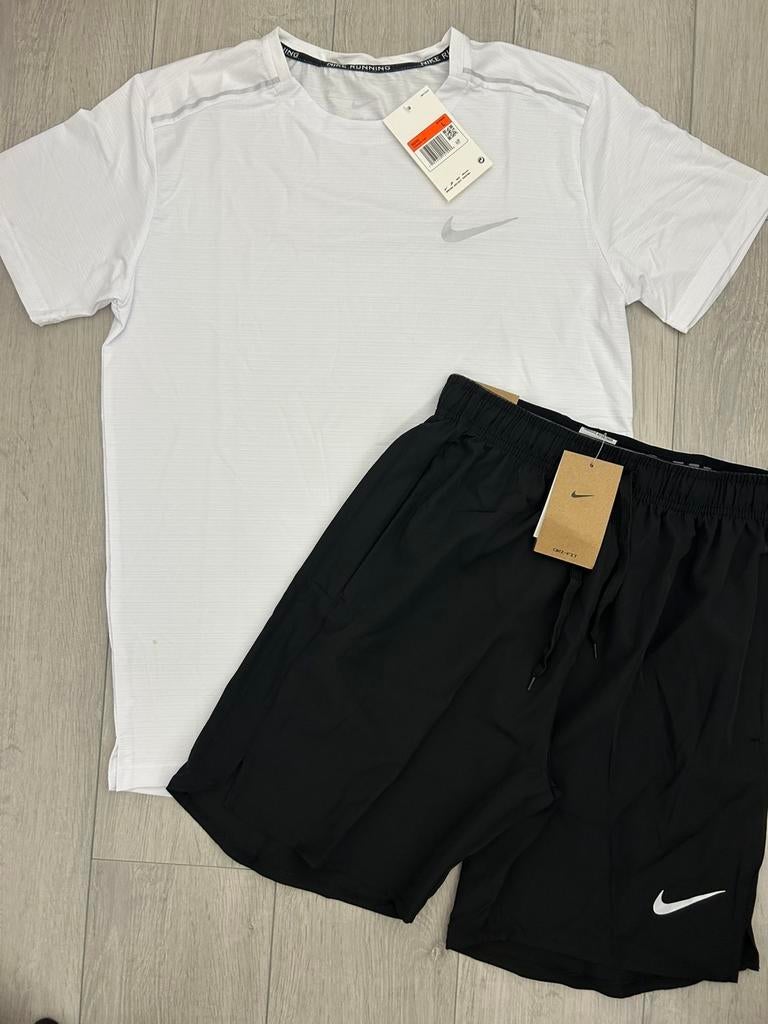 Nike miller trainingspak., Ophalen of Verzenden, Zo goed als nieuw