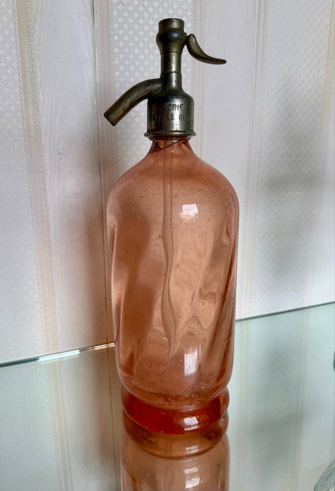 Vintage Roze Sifles Fles (spuitwaterfles) met Gravure, Ophalen of Verzenden