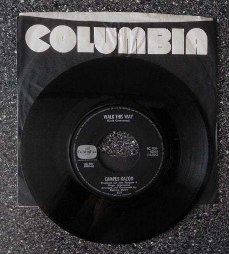 Campus Kazoo - walk this way (NL 1973) (vanaf € 3,50), Ophalen of Verzenden, Zo goed als nieuw, 7 inch, Poprock