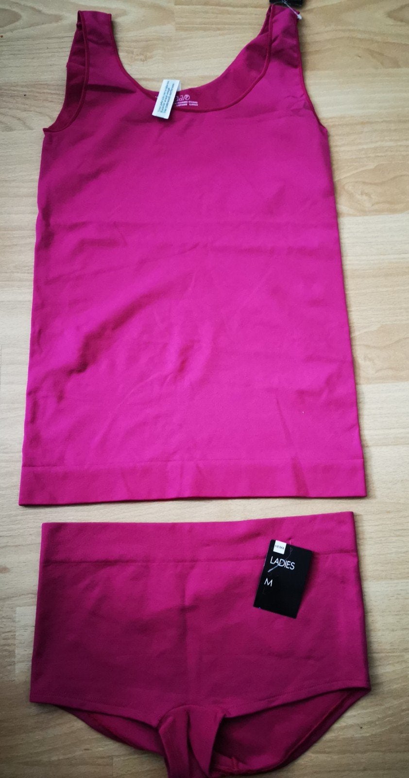 Hema Dames Naadloos Ondergoed Set Maat M Nieuw, Kleding | Dames, Hema, Ophalen of Verzenden, Roze, Setje