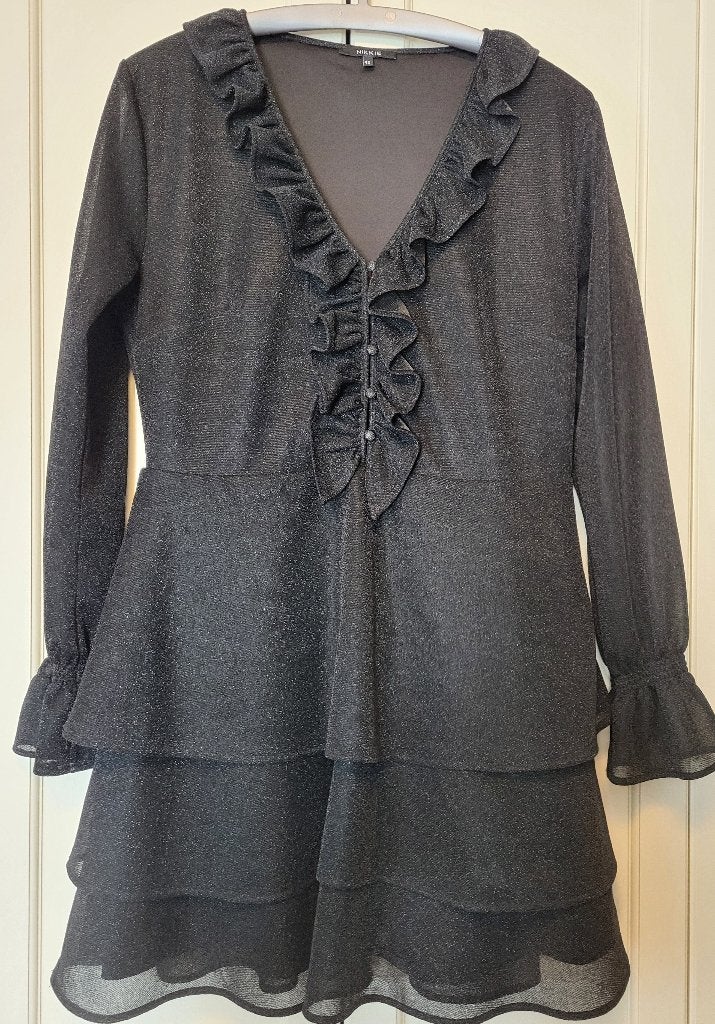 Als nieuw! Nikkie jurk, zwart, glitter, maat 42, Zwart, Maat 42/44 (L), Ophalen of Verzenden, Zo goed als nieuw